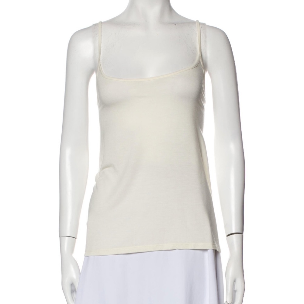 Haute Hippie
Square Neckline Sleeveless Top
Size: L